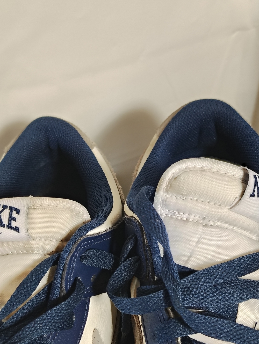 Nike Dunks - Picture 7 of 8